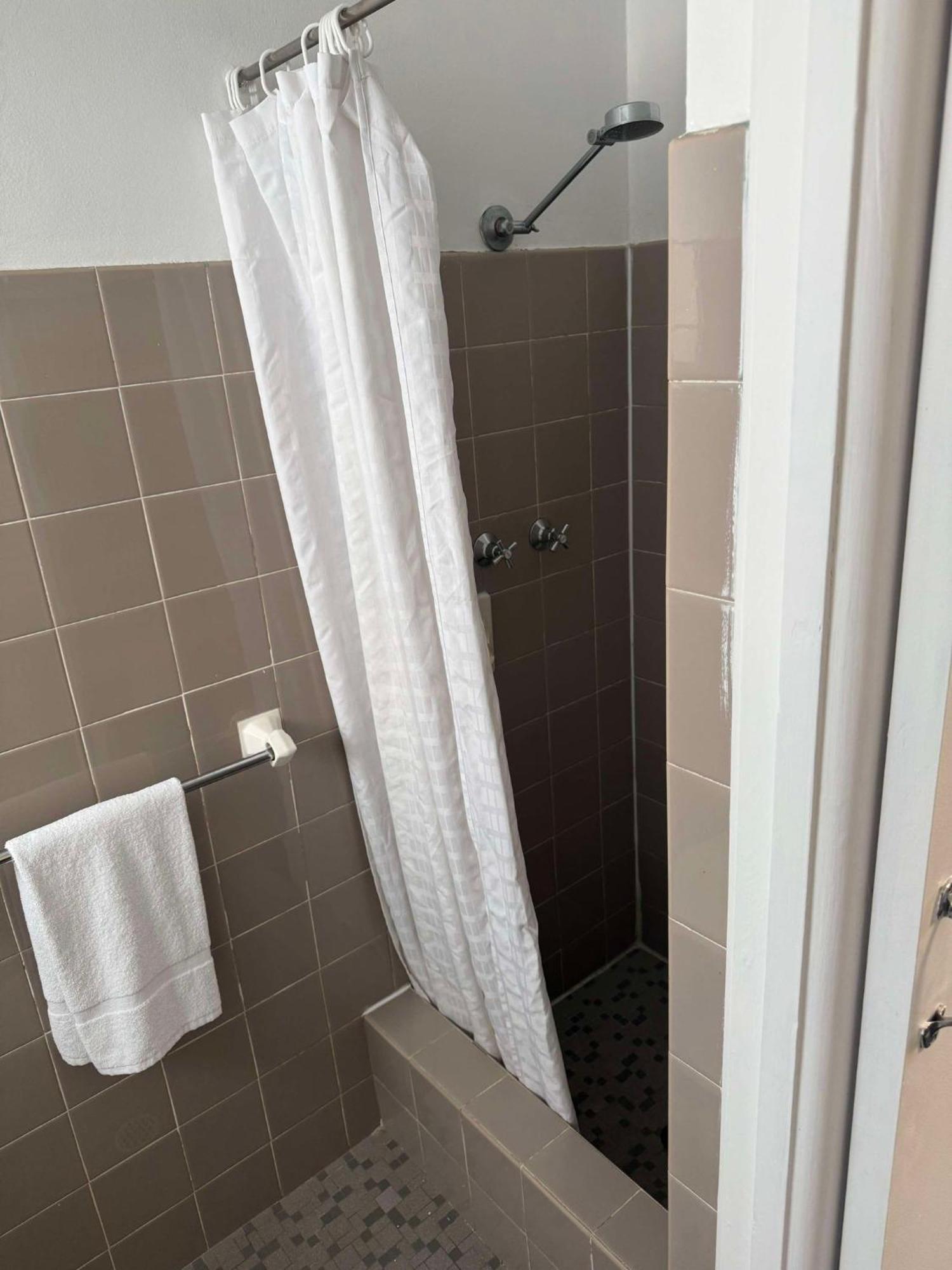 Manning River Motel Тарий Екстериор снимка