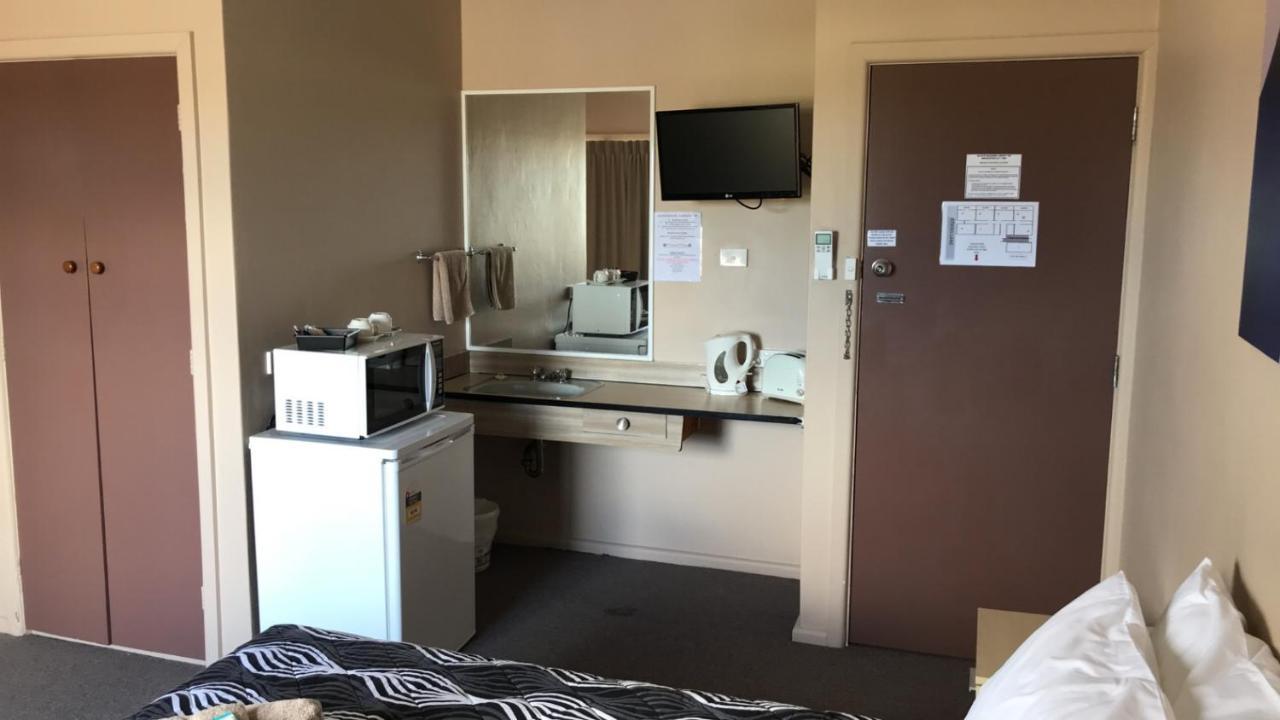 Manning River Motel Тарий Екстериор снимка